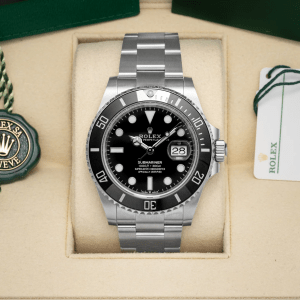 Rolex Submariner Date 41 Oanvänd Svensksåld 2026-04!