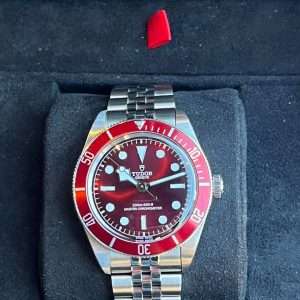 Tudor Black Bay 58 Burgundy 39mm Jubilee Fullset Toppskick 2025!