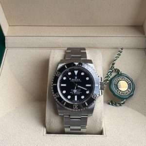 Rolex Submariner Date 41 126610LN Nyskick Svensksåld!